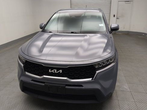 Used 2023 Kia Sorento LX FWD image 15