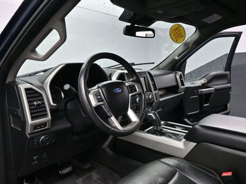 Used 2018 Ford F150 Lariat w/ Equipment Group 502A Luxury image 17