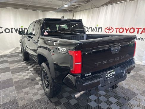 New 2025 Toyota Tacoma TRD Off-Road AWD/4WD image 5