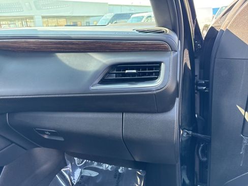 Used 2023 Chevrolet Tahoe High Country AWD/4WD image 41