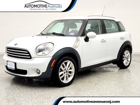 Used 2014 MINI Cooper Countryman image 1