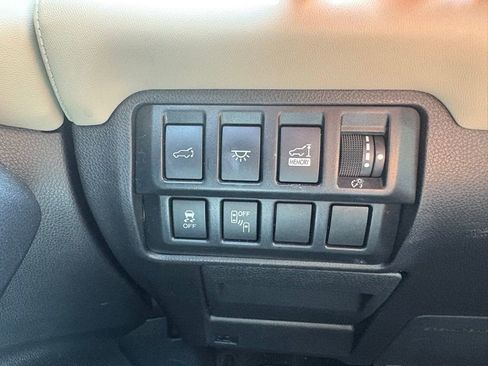 Used 2021 Subaru Ascent Touring image 29