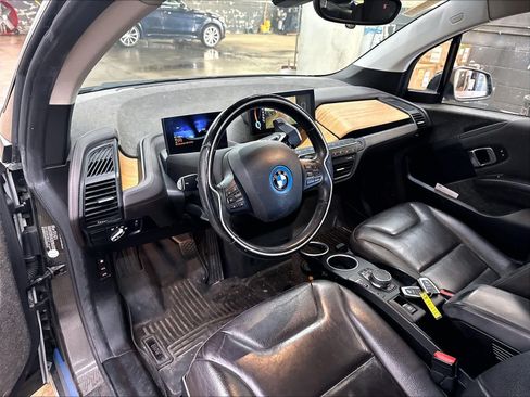 Used 2017 BMW i3 w/ Range Extender RWD image 16
