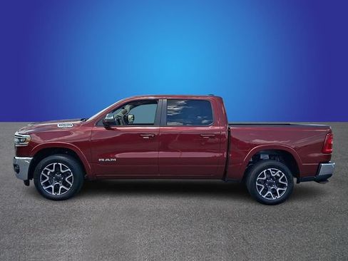 Used 2025 RAM 1500 Laramie AWD/4WD image 7
