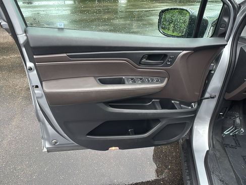 Used 2018 Honda Odyssey EX-L image 6