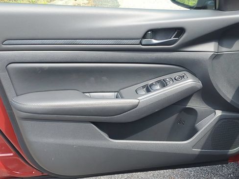 New 2026 Nissan Altima 2.5 SV AWD/4WD image 9