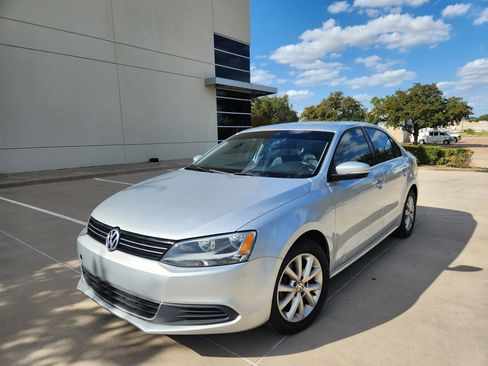 Used 2014 Volkswagen Jetta SE image 27