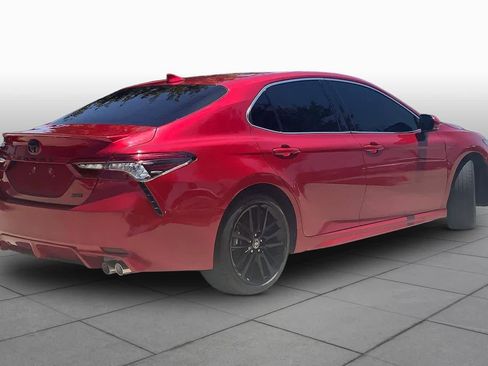 Used 2023 Toyota Camry XSE FWD image 13