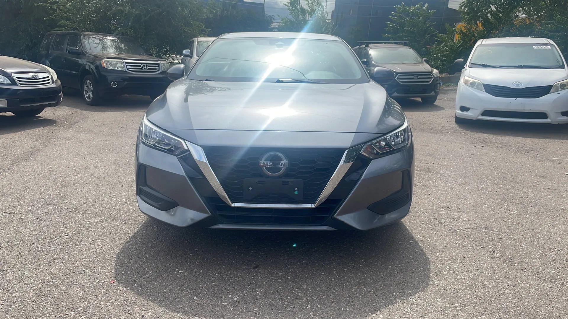 Used 2023 Nissan Sentra SV FWD image 2