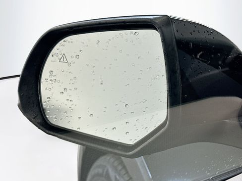 Used 2024 Hyundai Ioniq 5 SEL AWD/4WD image 16