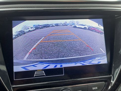 Used 2021 Chevrolet TrailBlazer LT w/ Sun and Liftgate Package FWD image 19