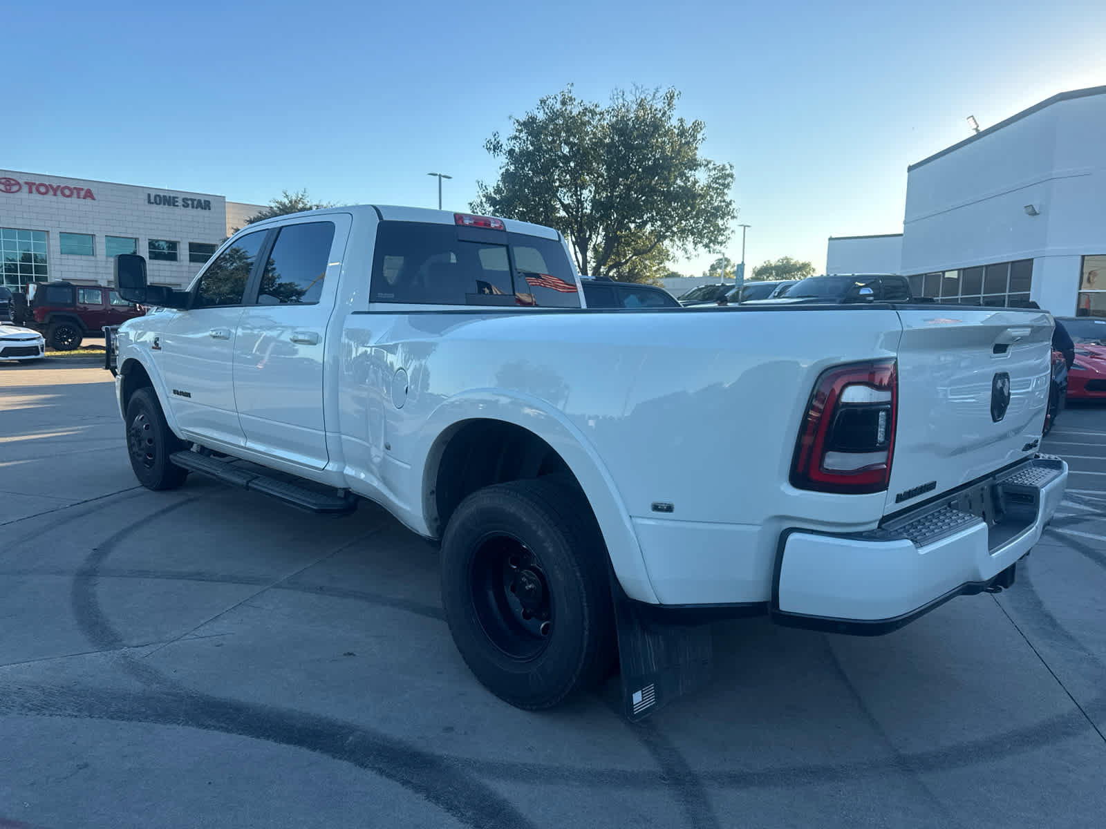 Used 2020 RAM 3500 Laramie w/ Night Edition AWD/4WD image 3