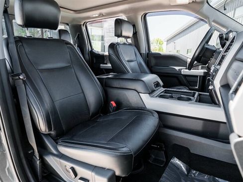 Used 2019 Ford F250 Lariat w/ Lariat Ultimate Package AWD/4WD image 24