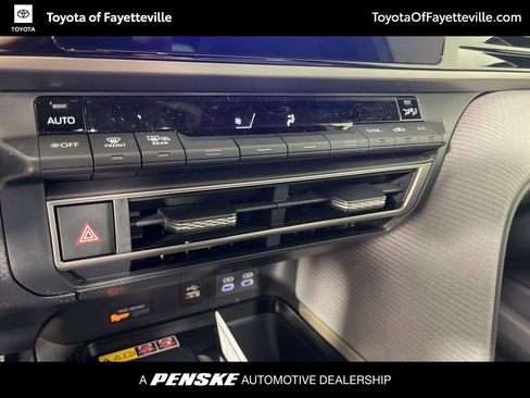 New 2026 Toyota Camry SE image 28