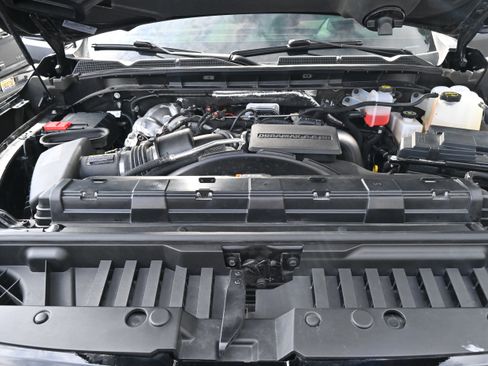 Used 2025 GMC Sierra 2500 Denali Ultimate image 24