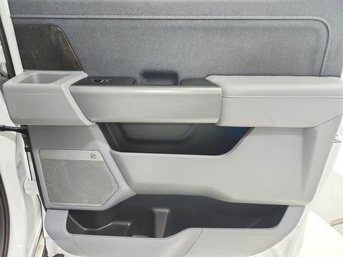Used 2023 Ford F150 Lariat AWD/4WD image 45