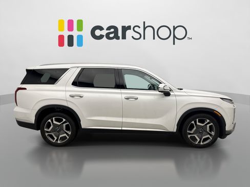 Used 2024 Hyundai Palisade SEL AWD/4WD image 3