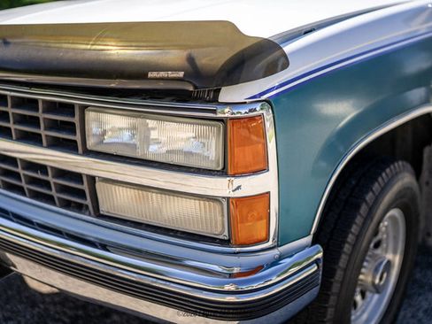 Used 1990 Chevrolet Silverado 3500 2WD Regular Cab image 65