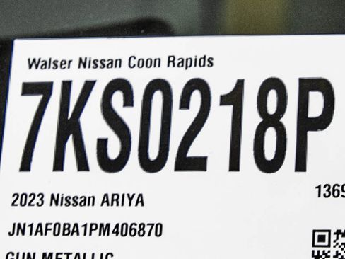 Used 2023 Nissan Ariya FWD image 26