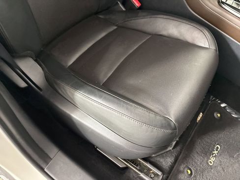 Used 2021 MAZDA CX-30 AWD 2.5 S w/ Premium Package image 28