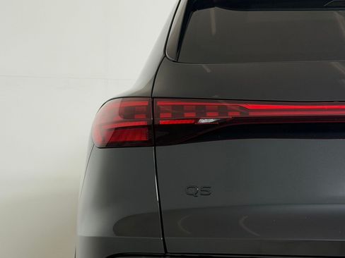 Certified 2025 Audi Q5 Premium AWD/4WD image 29