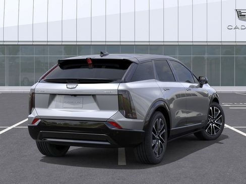 New 2026 Cadillac Optiq Sport 1 w/ LPO, Floor Liner Package AWD/4WD image 35