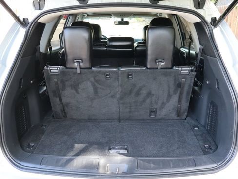 Used 2016 Nissan Pathfinder Platinum AWD/4WD image 14