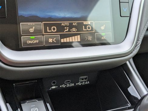 New 2025 Subaru Outback Onyx Edition XT w/ Popular Package #2 image 17