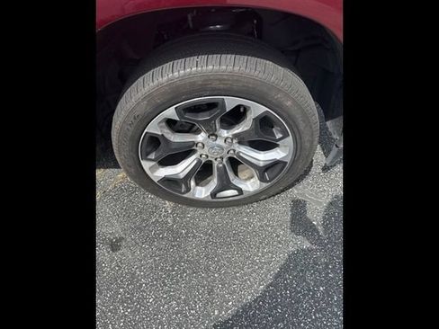 Used 2019 RAM 1500 Limited AWD/4WD image 19