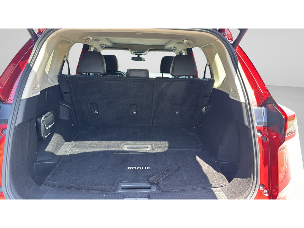 Used 2024 Nissan Rogue SL w/ SL Premium Package FWD image 30
