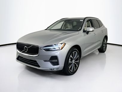 Used 2022 Volvo XC60 B5 Momentum w/ Protection Package Premier