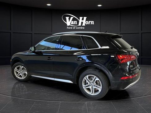Used 2019 Audi Q5 2.0T Premium image 3