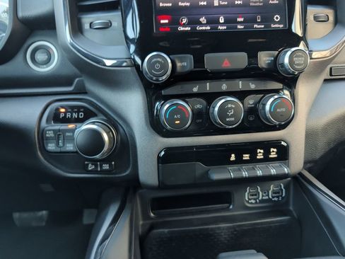 Used 2020 RAM 1500 Big Horn w/ Built-to-serve Edition AWD/4WD image 27
