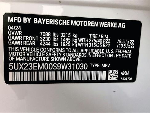Used 2025 BMW X7 xDrive40i w/ M Sport Package AWD/4WD image 33