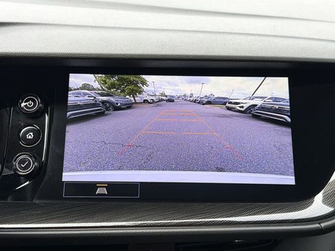 Used 2021 Buick Envision Essence w/ Sport Touring Package image 28