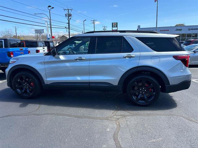 Used 2022 Ford Explorer ST w/ ST Street Pack AWD/4WD image 6