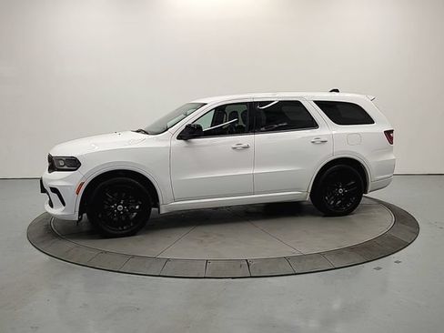 Used 2023 Dodge Durango GT RWD image 5