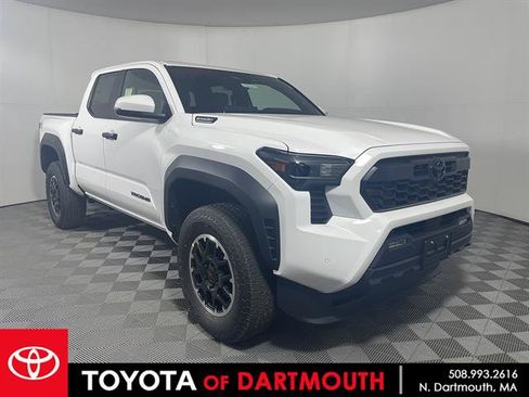 New 2026 Toyota Tacoma TRD Off-Road w/ TRD Off Road Upgrade Package AWD/4WD image 1