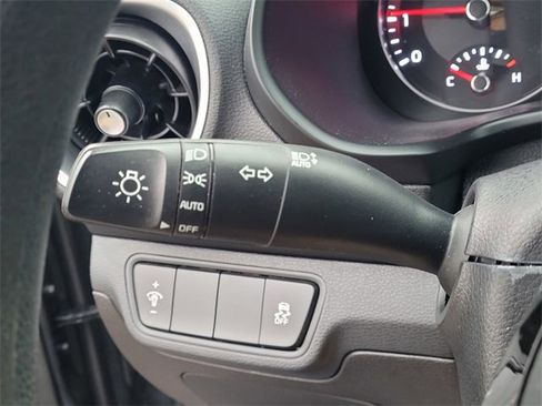 Used 2023 Kia Forte LXS image 15