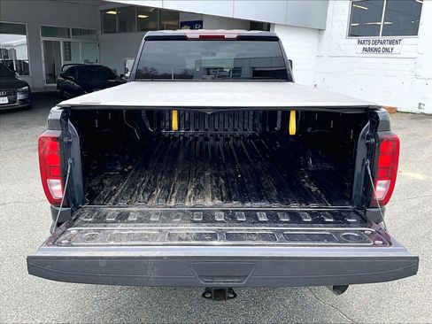 Used 2025 GMC Sierra 2500 SLE w/ SLE Convenience Package image 32