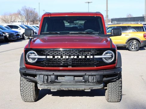 Used 2024 Ford Bronco Badlands image 2