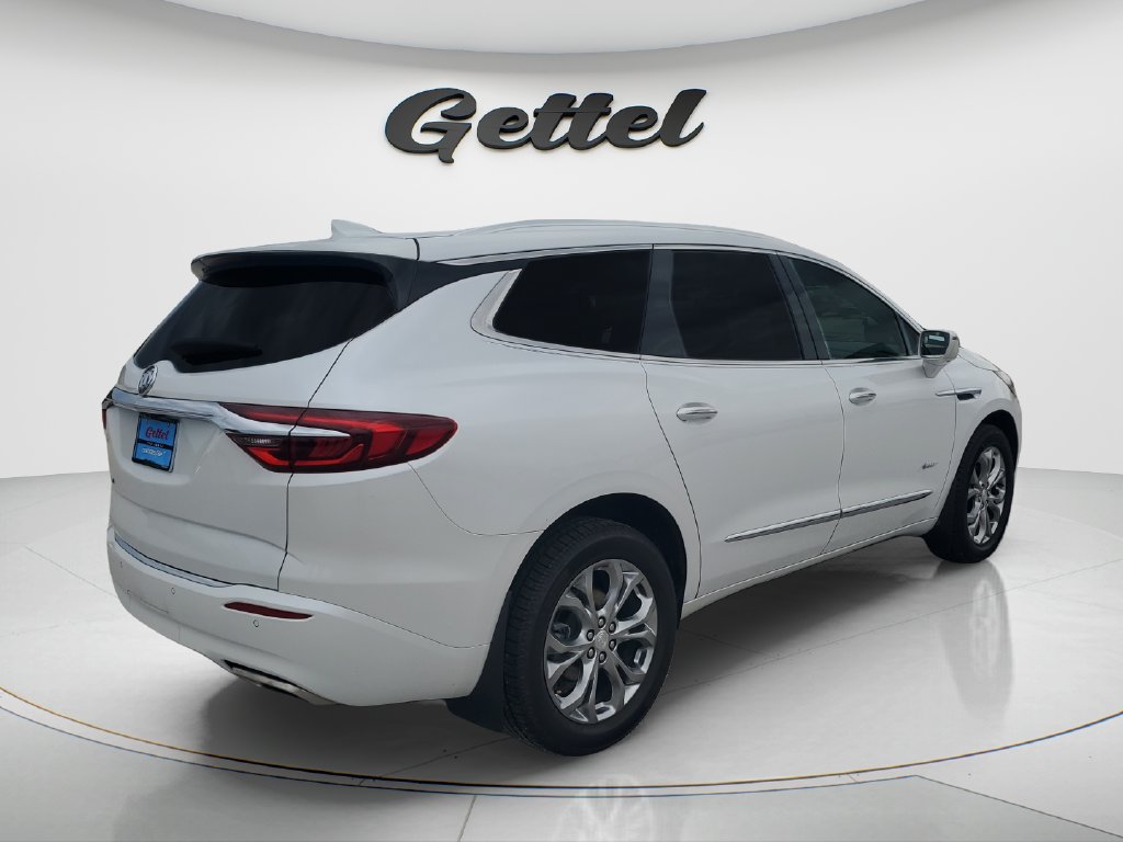Used 2020 Buick Enclave Avenir w/ Avenir Technology Package FWD image 5
