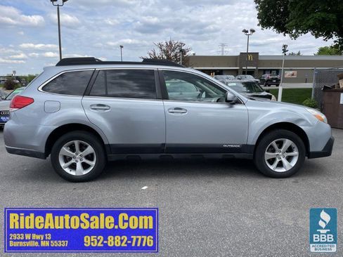 Used 2013 Subaru Outback 2.5i Limited AWD/4WD image 4