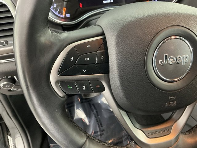 Used 2019 Jeep Grand Cherokee Limited AWD/4WD image 29