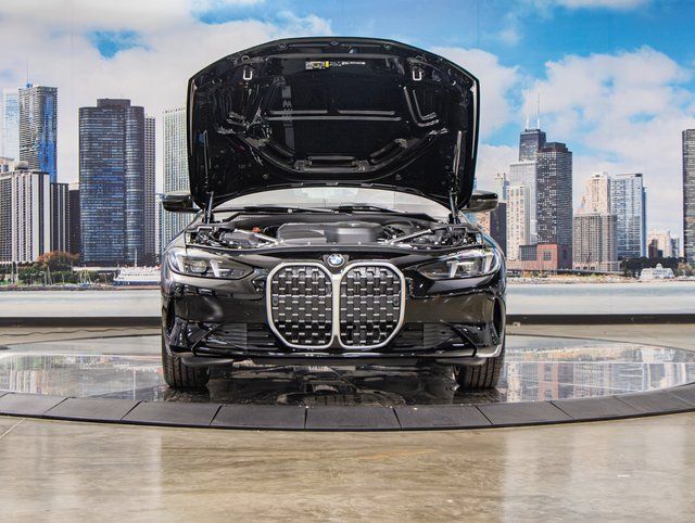 Used 2026 BMW 430i xDrive Coupe w/ Convenience Package AWD/4WD image 4