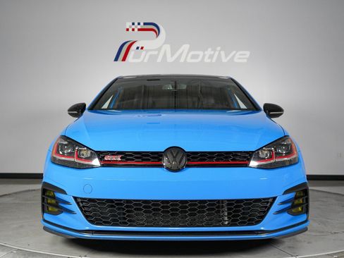 Used 2021 Volkswagen GTI SE FWD image 38