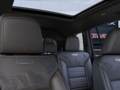New 2026 GMC Acadia Denali Ultimate AWD/4WD image 24
