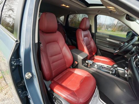 Used 2021 MAZDA CX-5 Carbon Edition image 29