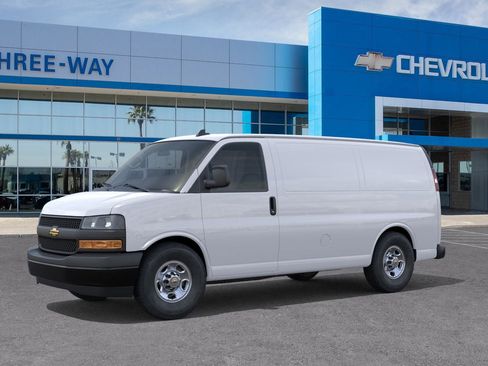 New 2026 Chevrolet Express 2500 w/ Driver Convenience Package RWD image 17