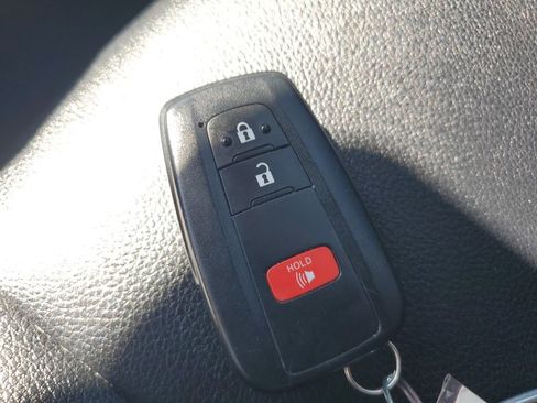 Used 2023 Toyota 4Runner TRD Off-Road Premium AWD/4WD image 24